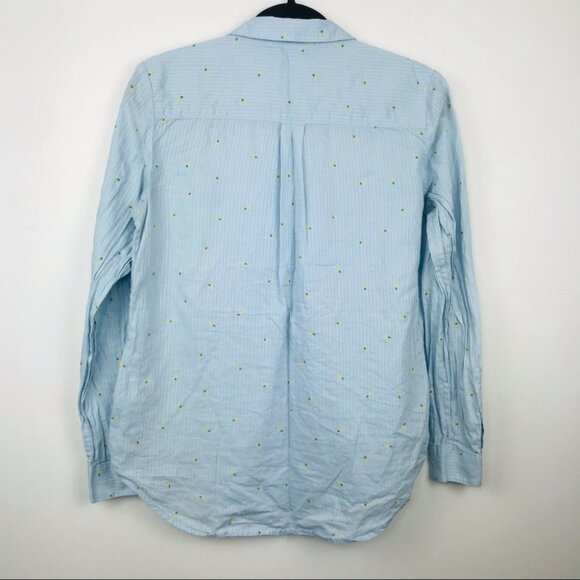 RW&CO long sleeve Cotton button up  pineapple Print blue shirt Women M - Picture 9 of 15